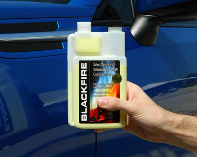 BLACKFIRE Waterless Wash Concentrate dilutes 1:48 with water