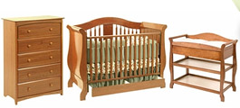 Medium Wood Crib Sets