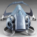 3M 7500 Series Half Facepiece Respirator PN 7502 Silicone Medium
