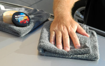 BLACKFIRE Midnight Wax Removal Towel is perfect for dark colored vehicles because it will not scratch!
