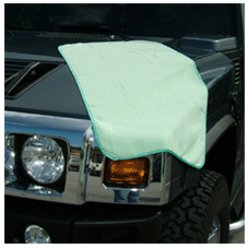 Use the Guzzler microfiber drying towel to dry your vehicle after using Griot's Garage Car Wash.