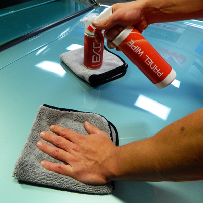 GTechniq Panel Wipe Coating Prep removes polishing oils so coatings can form a complete bond