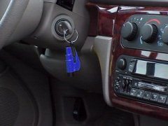 The Res-Q-Me can be disconnected from the keys without removing the keys from the ignition.