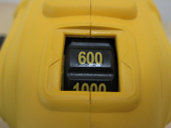 DeWalt DWP849 Polisher's speed dial starts at 600 RPM.