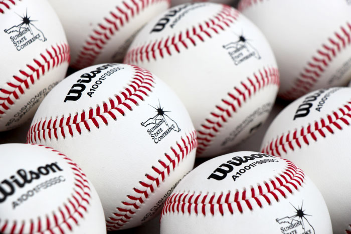 One Dozen Wilson Pro Series Baseballs