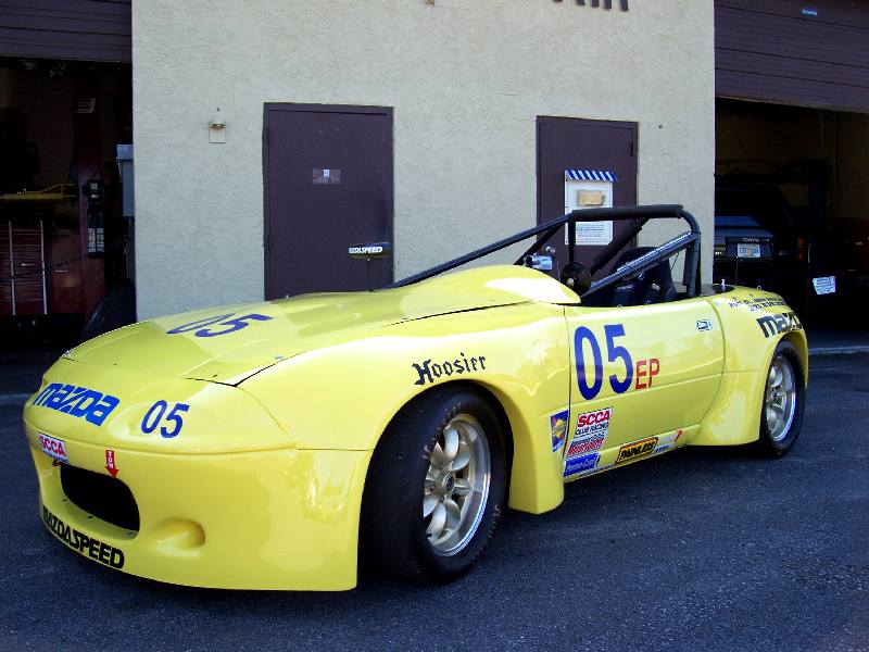 E-Production Mazda Miata equipped with Sidemount Racing Seat